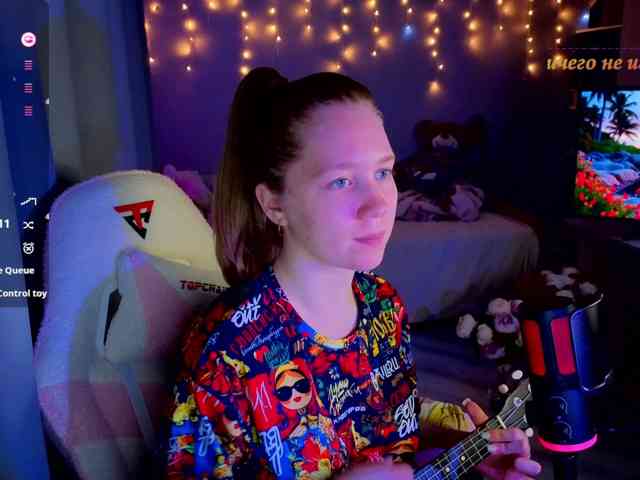 Lilith-girls-party webcam