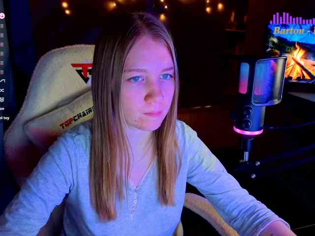Lilith-girls-party
