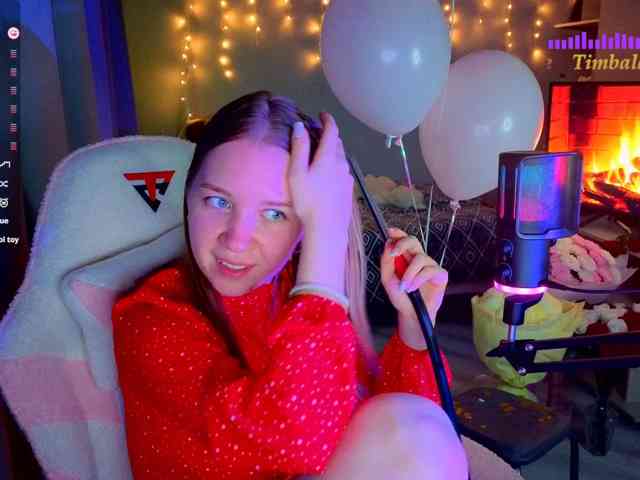 Lilith-girls-party