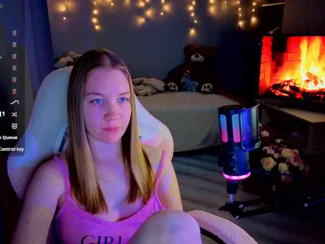 Lilith-girls-party