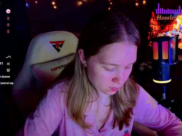 Lilith-girls-party
