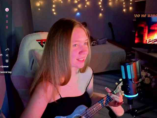 Lilith-girls-party webcam