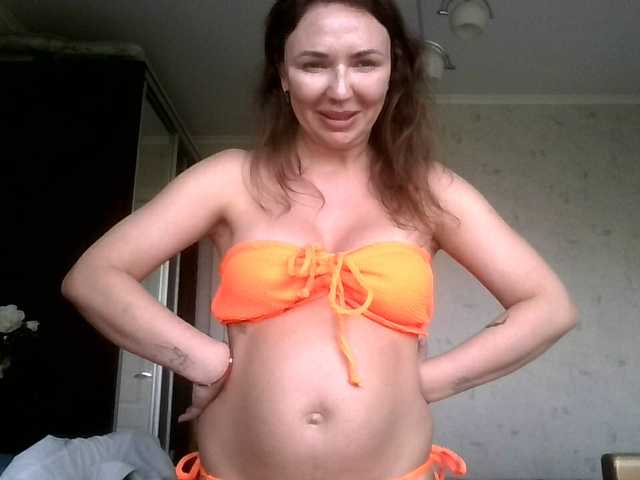 CuteFngelina live cam on BongaCams
