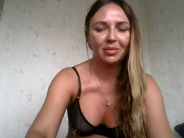 CuteFngelina live webcam show