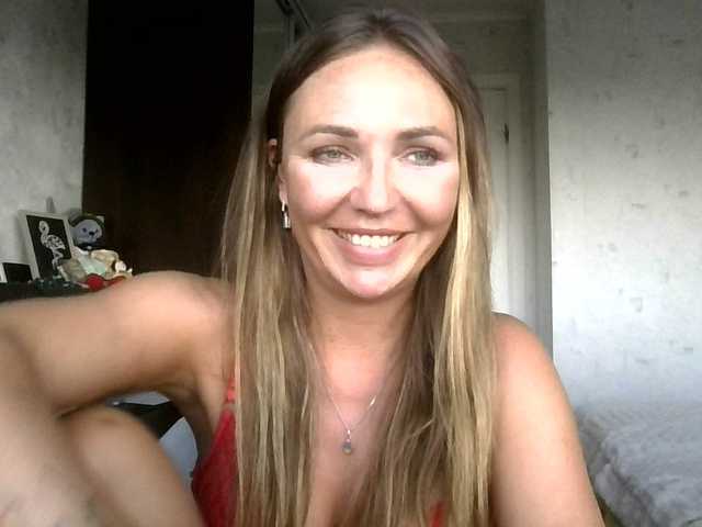 CuteFngelina live webcam show