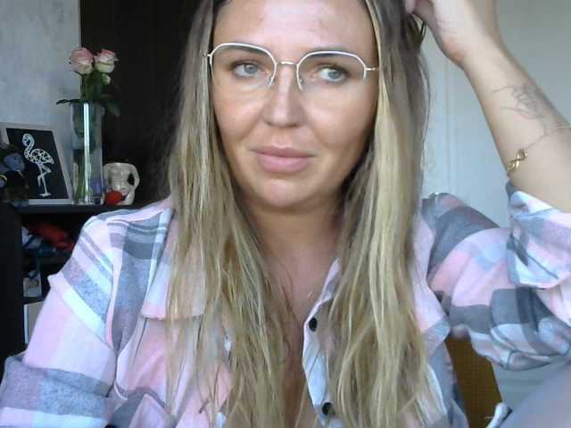 CuteFngelina