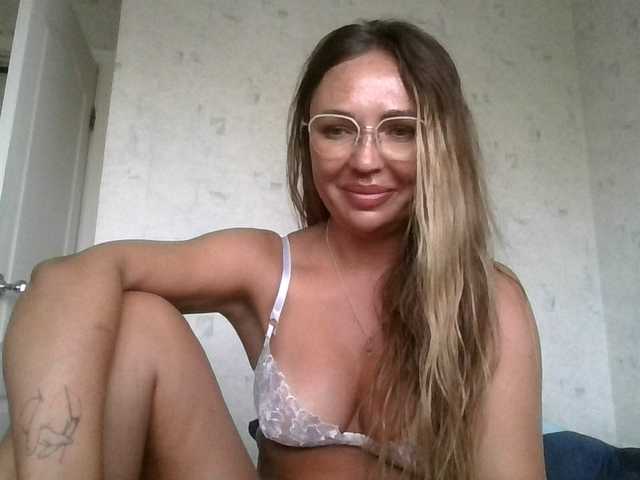 CuteFngelina live webcam show