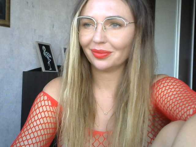 CuteFngelina live cam on BongaCams