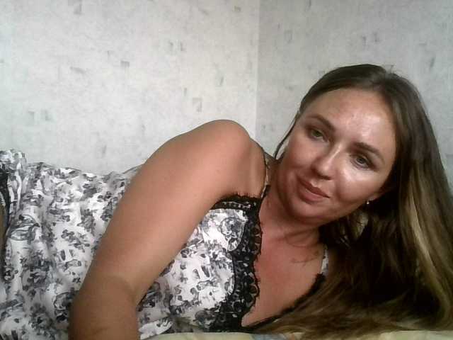 CuteFngelina live cam on BongaCams