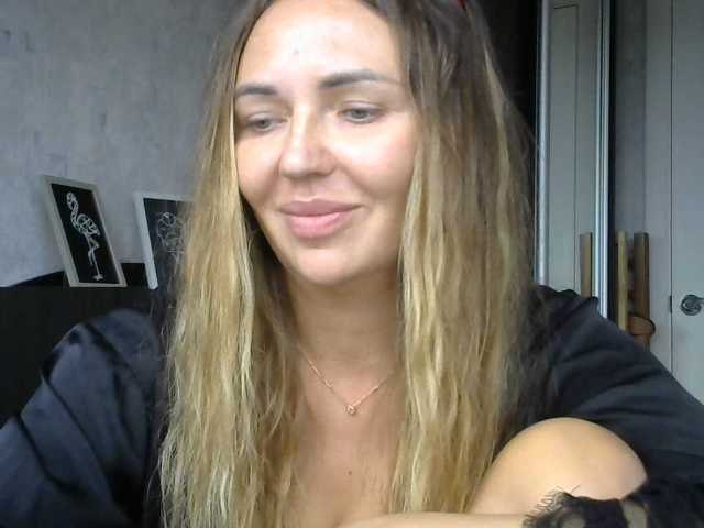 CuteAngelina live cam on BongaCams