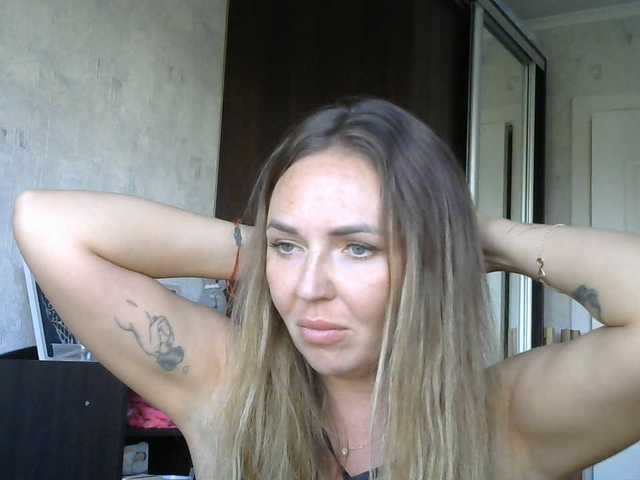 CuteFngelina live cam on BongaCams