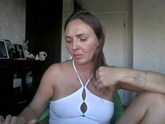 CuteFngelina live cam on BongaCams