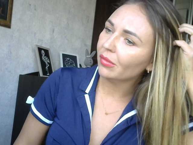 CuteFngelina live cam on BongaCams