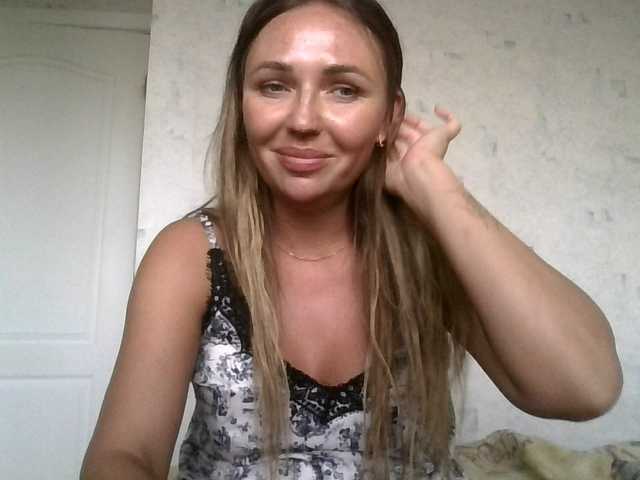 CuteFngelina live cam on BongaCams