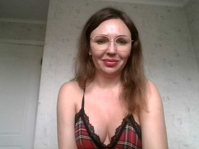 CuteFngelina live cam on BongaCams