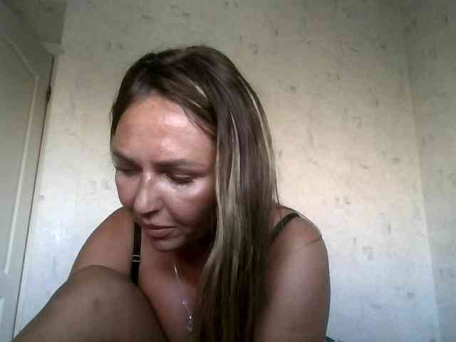CuteAngelina webcam