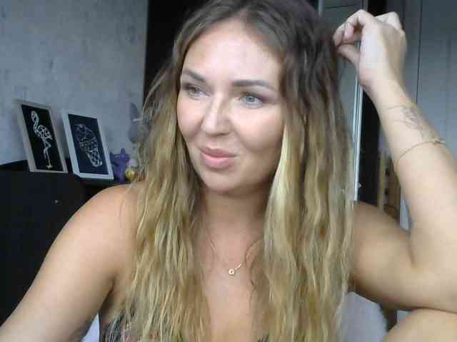 CuteFngelina