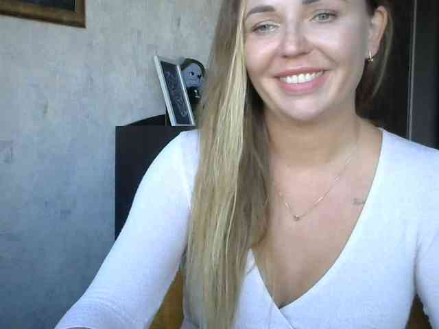 CuteAngelina webcam