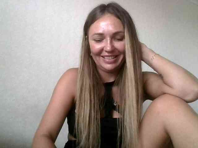 CuteAngelina webcam