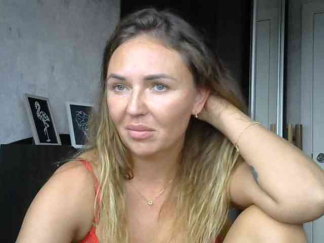 CuteFngelina