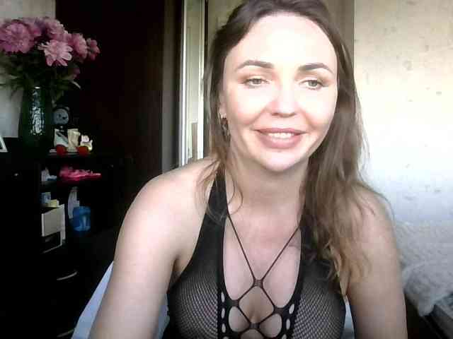 CuteAngelina webcam
