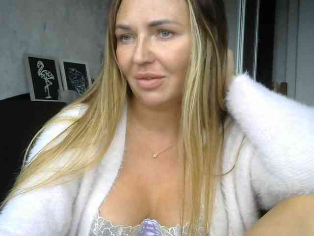 CuteFngelina