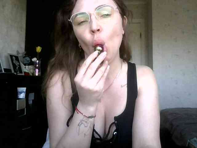 CuteAngelina webcam
