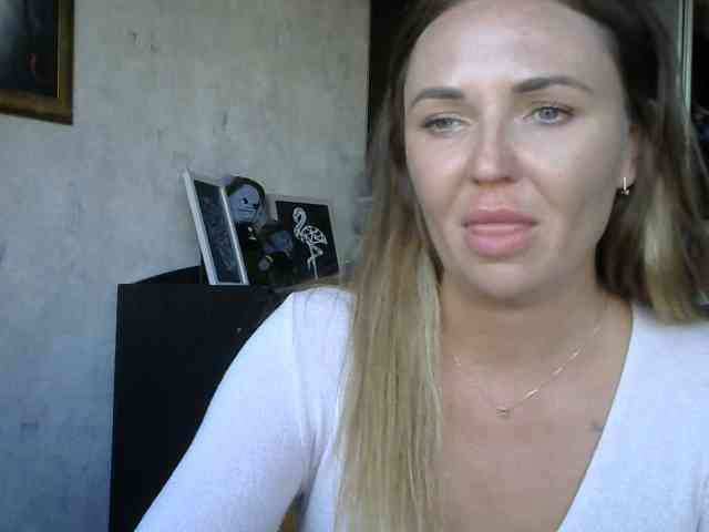 CuteFngelina CuteFngelina