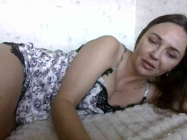 CuteAngelina webcam