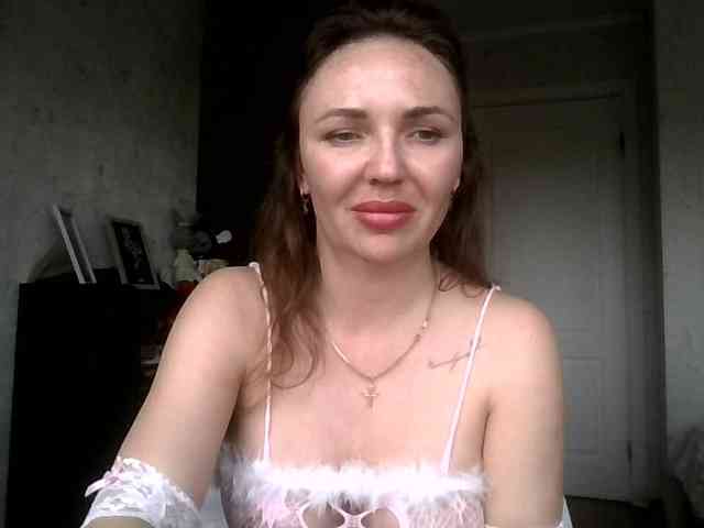 CuteAngelina webcam