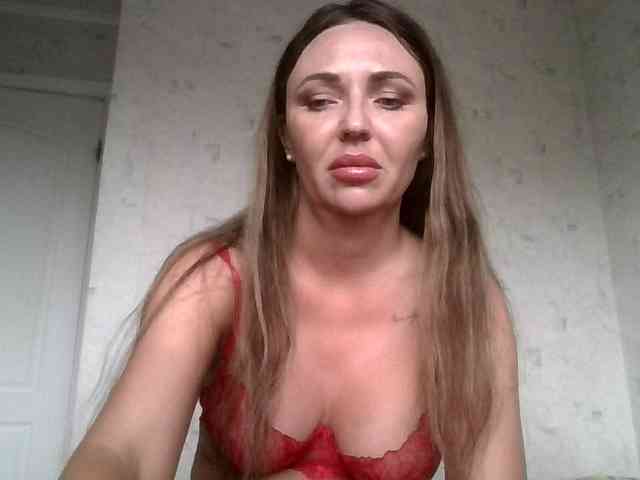 CuteAngelina webcam