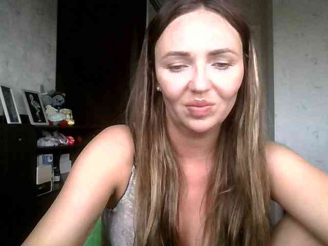 CuteAngelina webcam