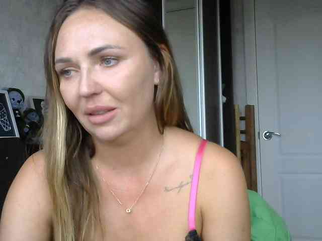 CuteFngelina CuteFngelina