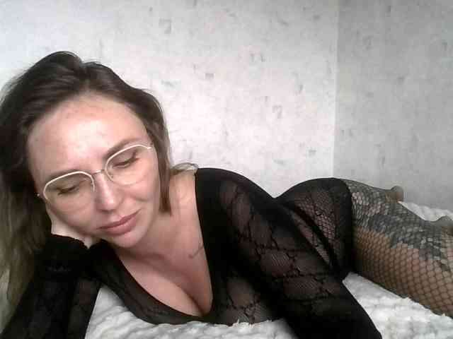 CuteAngelina webcam