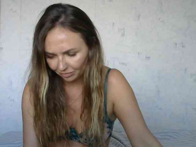 CuteAngelina webcam