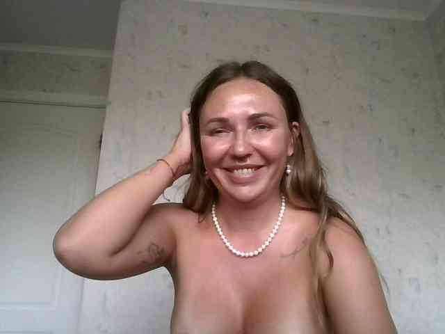 CuteAngelina webcam