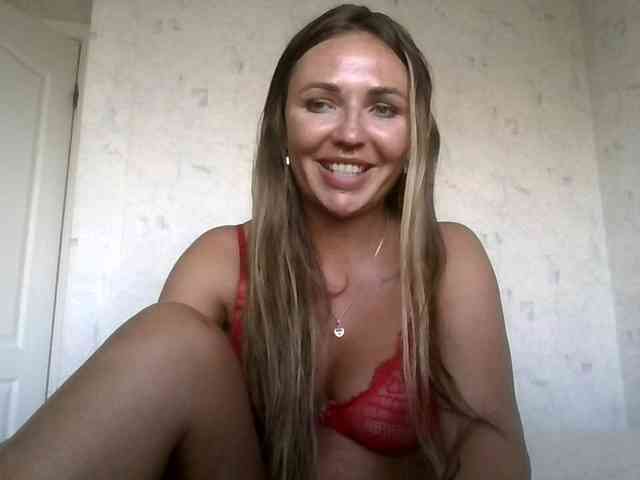 CuteAngelina webcam