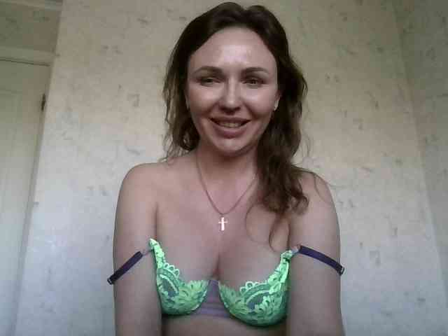 CuteAngelina webcam