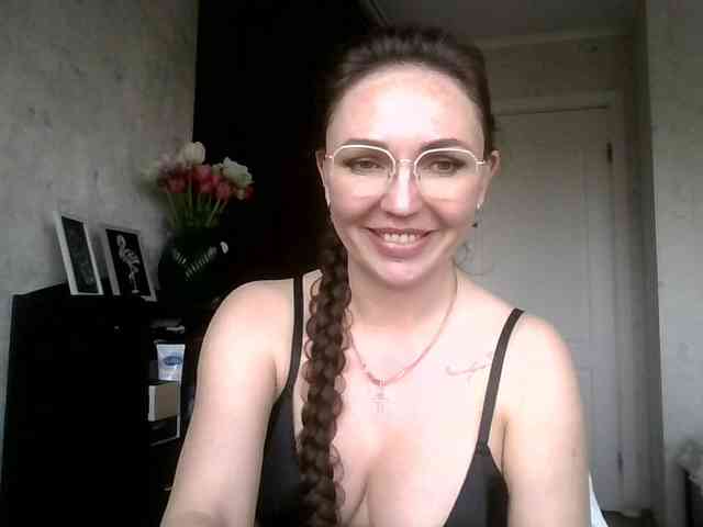 CuteAngelina webcam