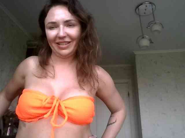 CuteAngelina webcam