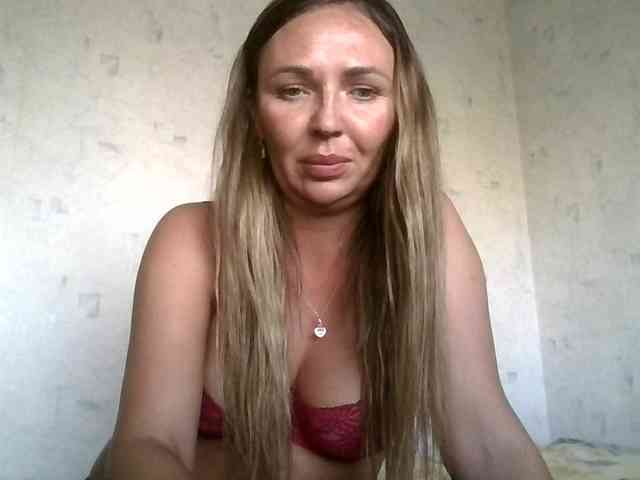 CuteAngelina webcam