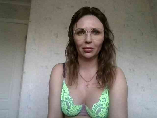 CuteAngelina webcam