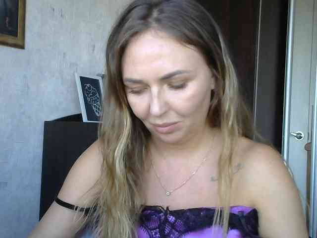 CuteAngelina webcam
