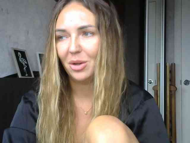 CuteFngelina CuteFngelina