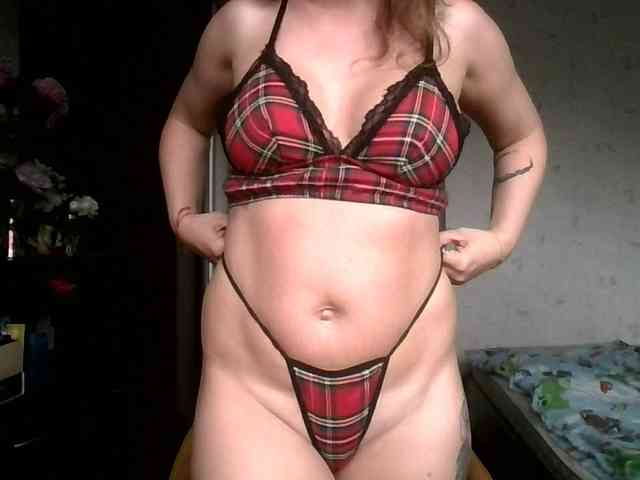 CuteAngelina webcam