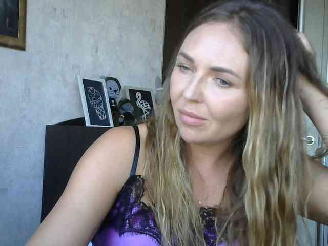 CuteAngelina webcam
