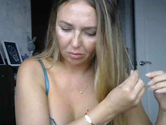 CuteFngelina