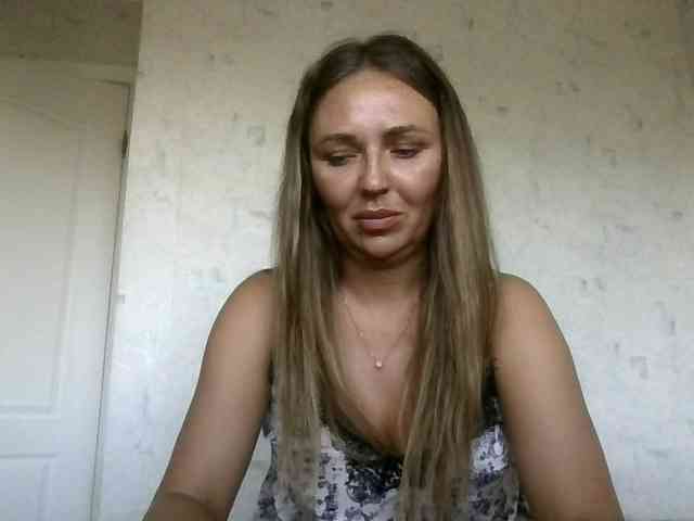 CuteFngelina CuteFngelina