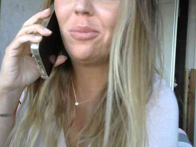 CuteAngelina webcam