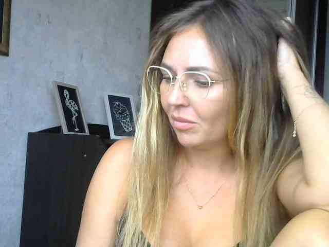 CuteFngelina
